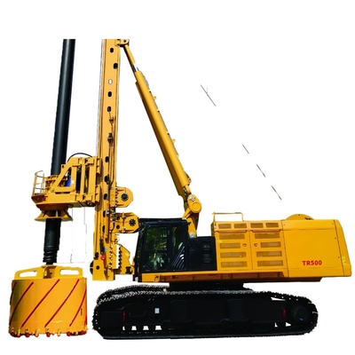 Super besar Kedalaman 130m 4000mm Dia Rig Pengeboran Putar Hidraulik dipasang pada sasis CAT asli untuk pekerjaan konstruksi